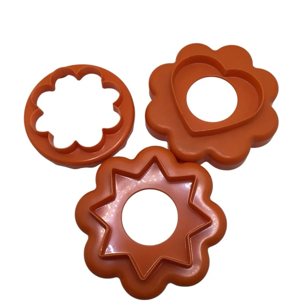 Vintage Tupperware Orange Nesting Cookie Cutters Set of 3 Flower Shapes
